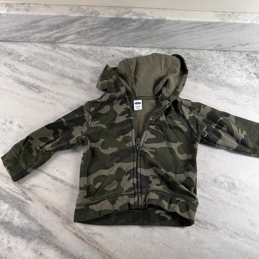 Old Navy Green Camouflage Hoodie Sweatshirt